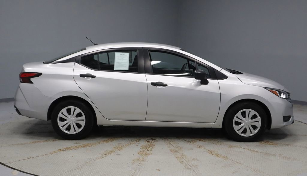 Used 2024 Nissan Versa S image 11