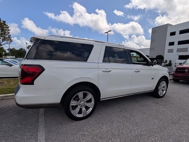 Certified 2022 Ford Expedition Max King Ranch image 4