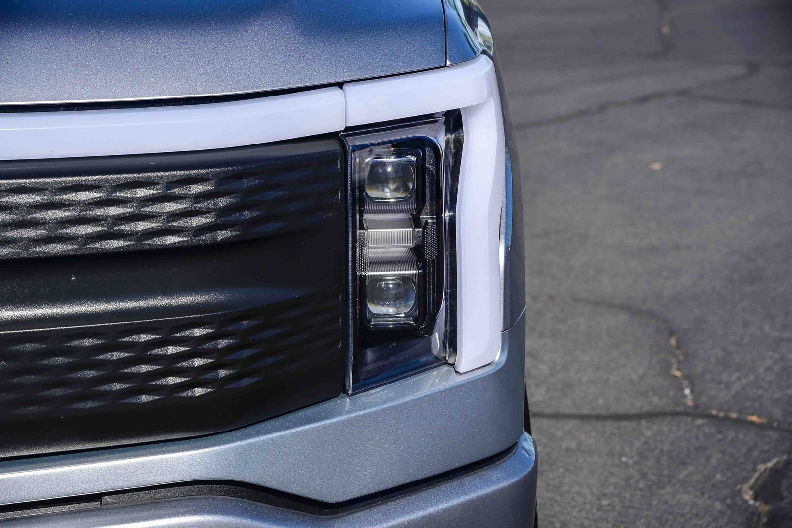 Certified 2024 Ford F150 Lightning XLT w/ Max Trailer Tow Package image 10