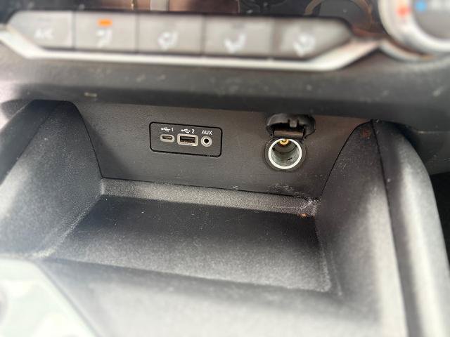 Used 2025 Nissan Altima 2.5 SV FWD image 23