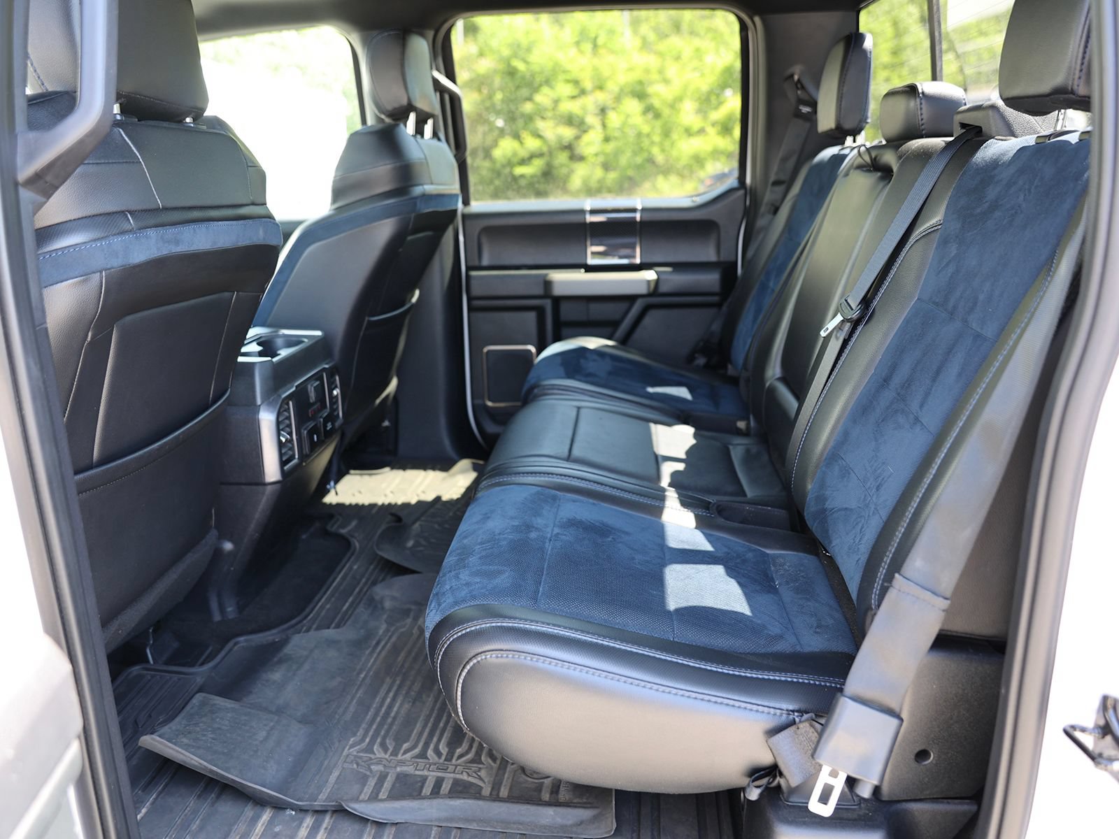 Certified 2020 Ford F150 Raptor w/ Equipment Group 802A Luxury AWD/4WD image 22