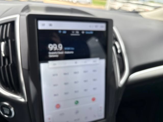 Certified 2024 Ford Edge Titanium AWD/4WD image 18