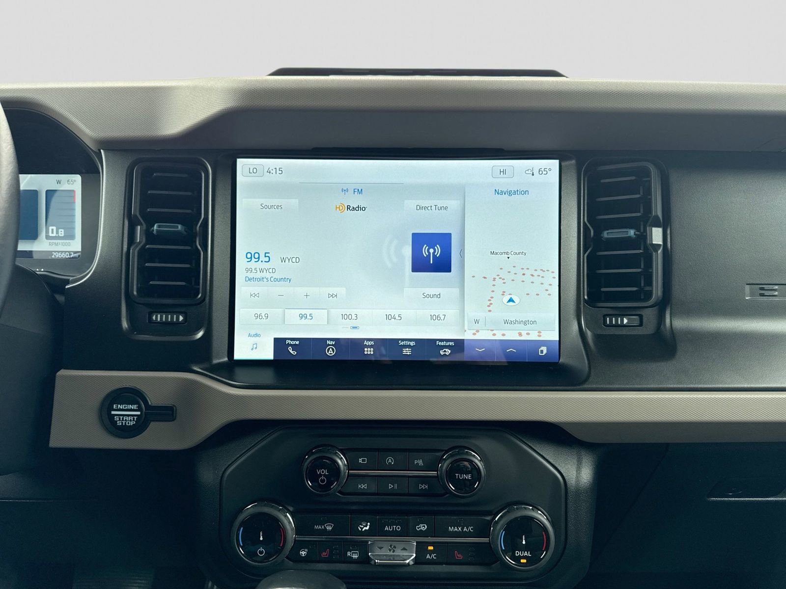 Certified 2022 Ford Bronco Wildtrak AWD/4WD image 33