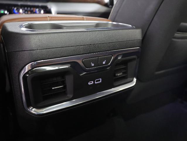 Used 2023 GMC Sierra 1500 Denali Ultimate AWD/4WD image 31