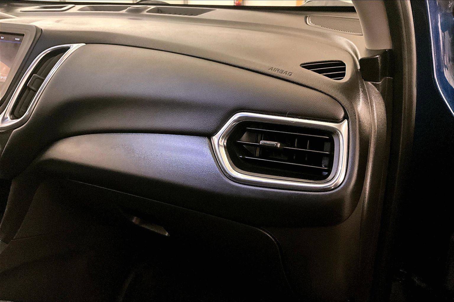 Used 2021 Chevrolet Equinox LT image 15