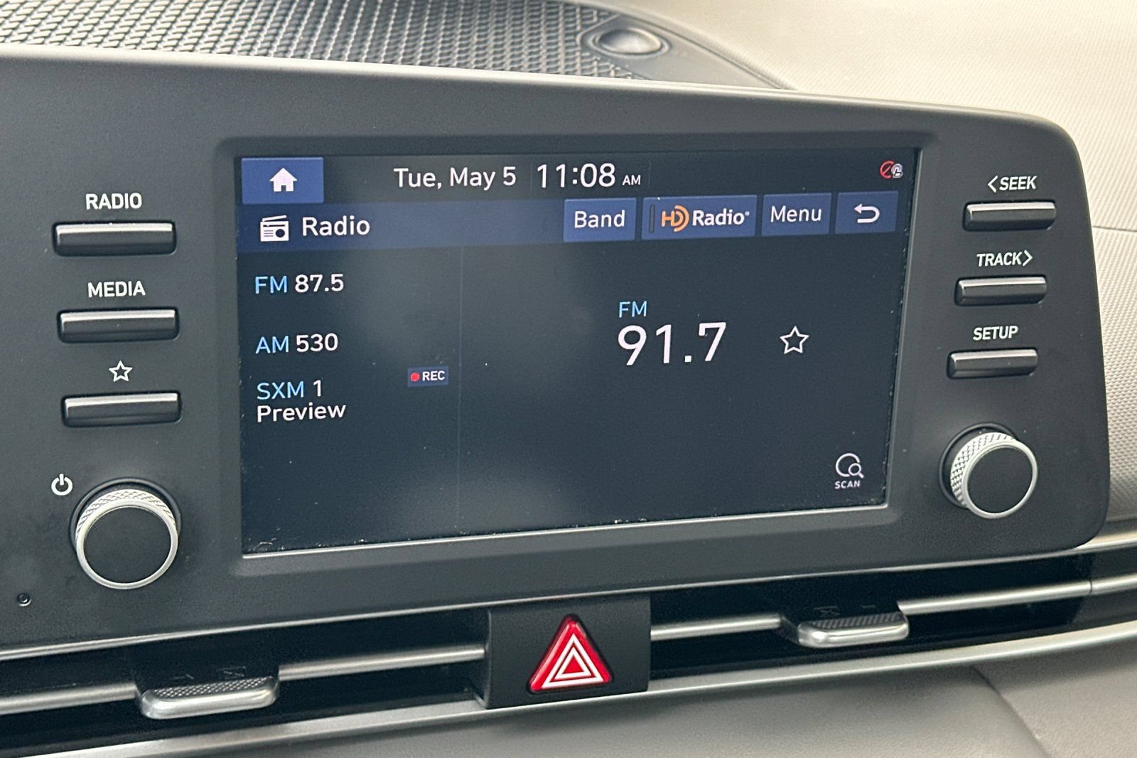 Used 2021 Hyundai Elantra SEL FWD image 16