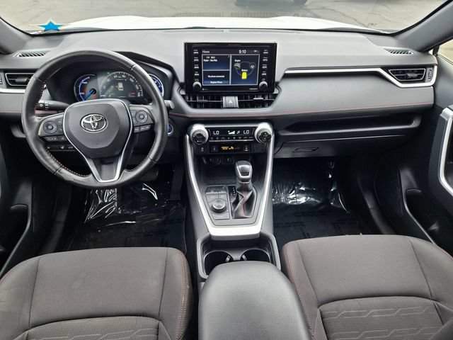 Used 2021 Toyota RAV4 SE w/ Weather & Moonroof Package AWD/4WD image 9