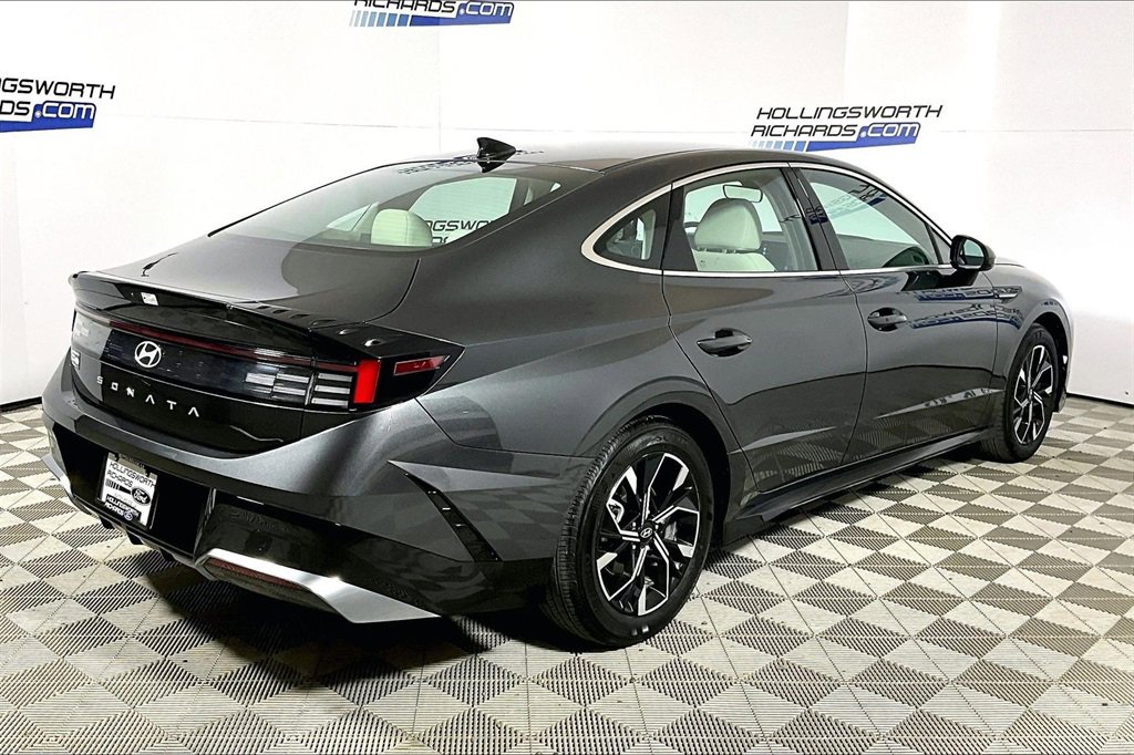 Used 2025 Hyundai Sonata SEL image 9