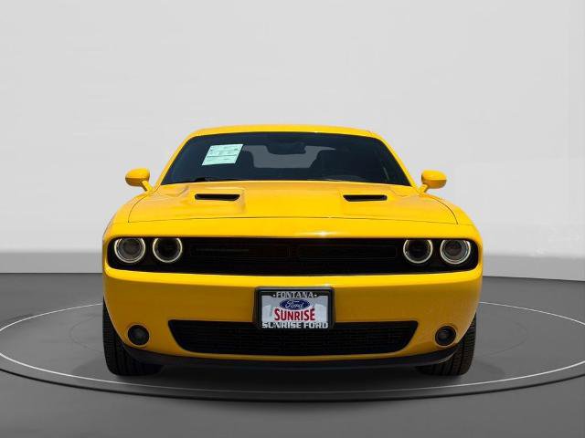 Used 2018 Dodge Challenger SXT w/ Blacktop Package RWD image 3