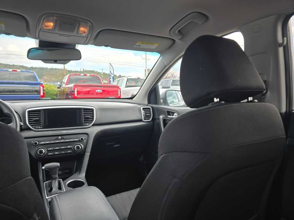 Used 2021 Kia Sportage LX image 14