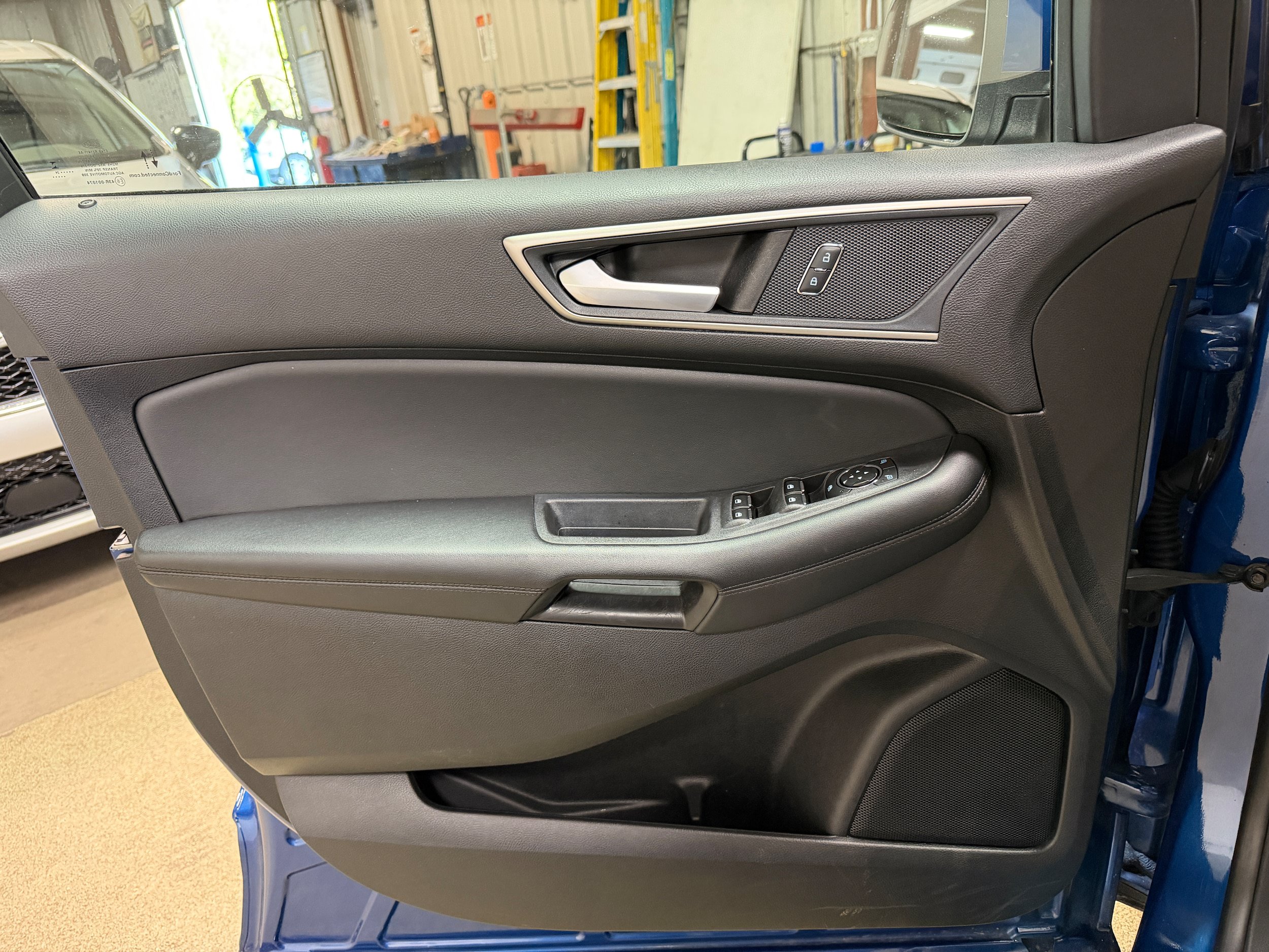 Certified 2024 Ford Edge SEL AWD/4WD image 12
