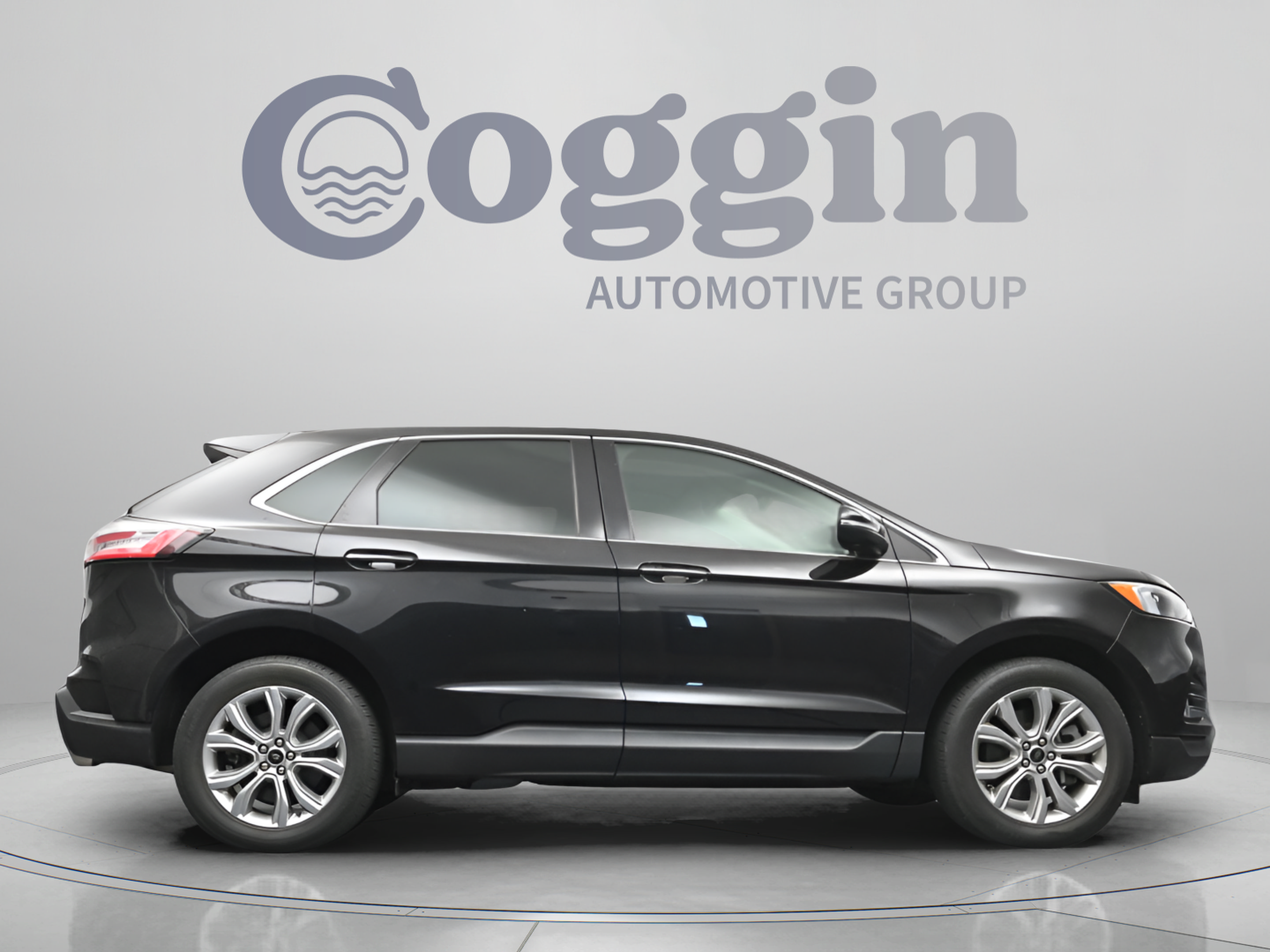 Certified 2024 Ford Edge Titanium AWD/4WD image 15