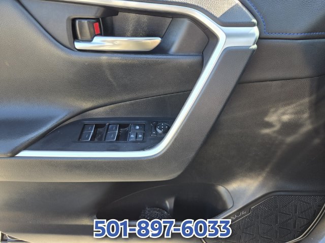 Used 2024 Toyota RAV4 XSE AWD/4WD image 31