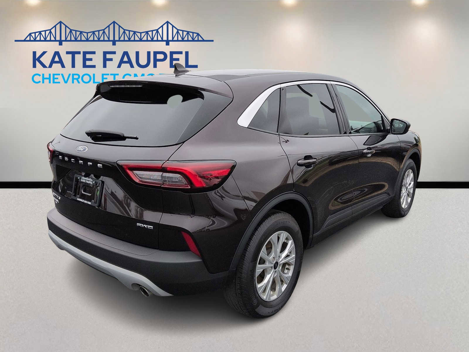 Certified 2023 Ford Escape Active AWD/4WD image 7