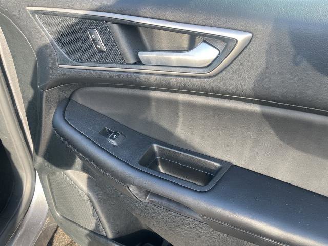 Certified 2023 Ford Edge SEL image 11