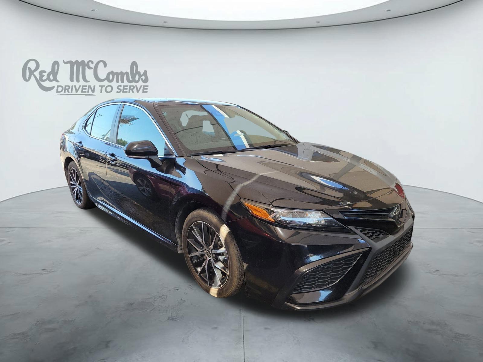Used 2023 Toyota Camry SE