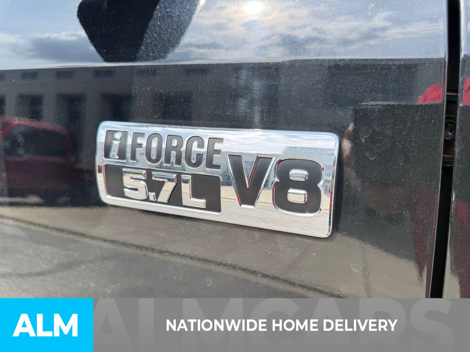 Used 2019 Toyota Tundra SR5 w/ TRD Sport Package AWD/4WD image 4