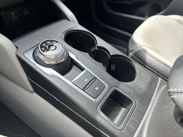 Certified 2023 Ford Escape Platinum AWD/4WD image 35