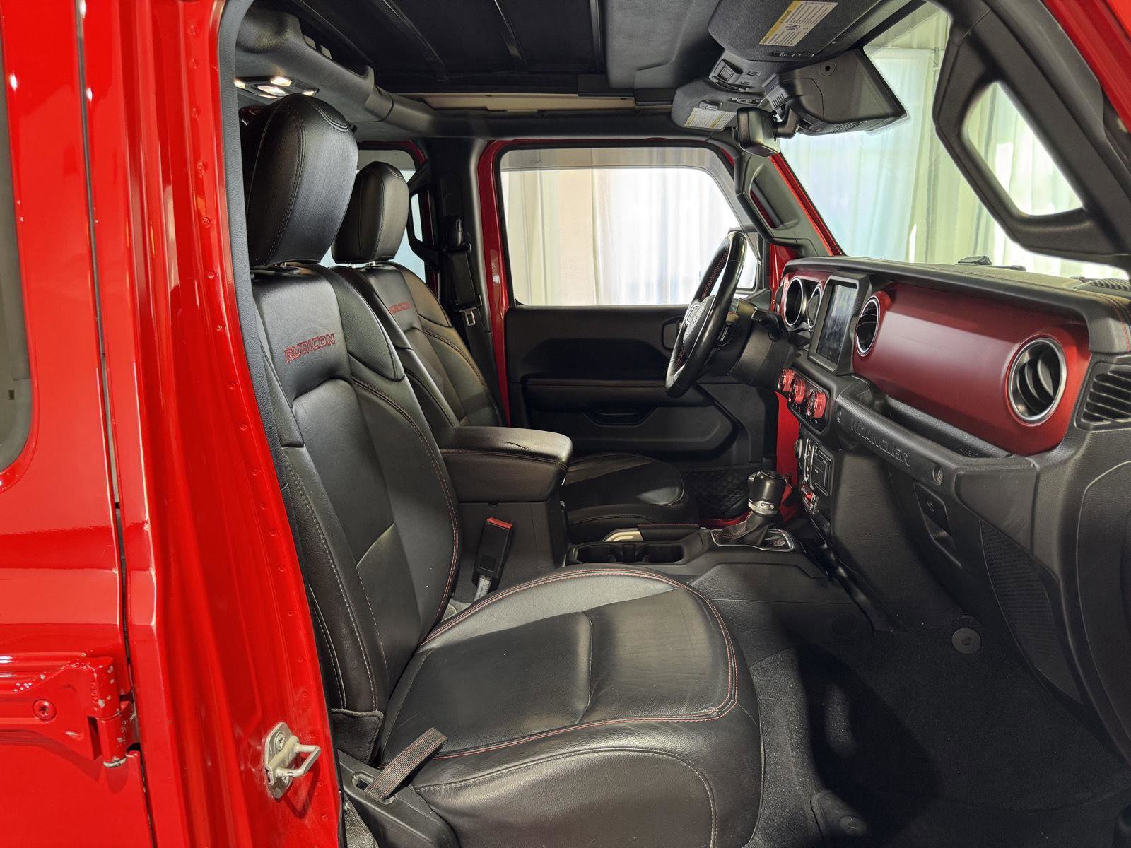 Used 2021 Jeep Wrangler Unlimited Rubicon AWD/4WD image 22