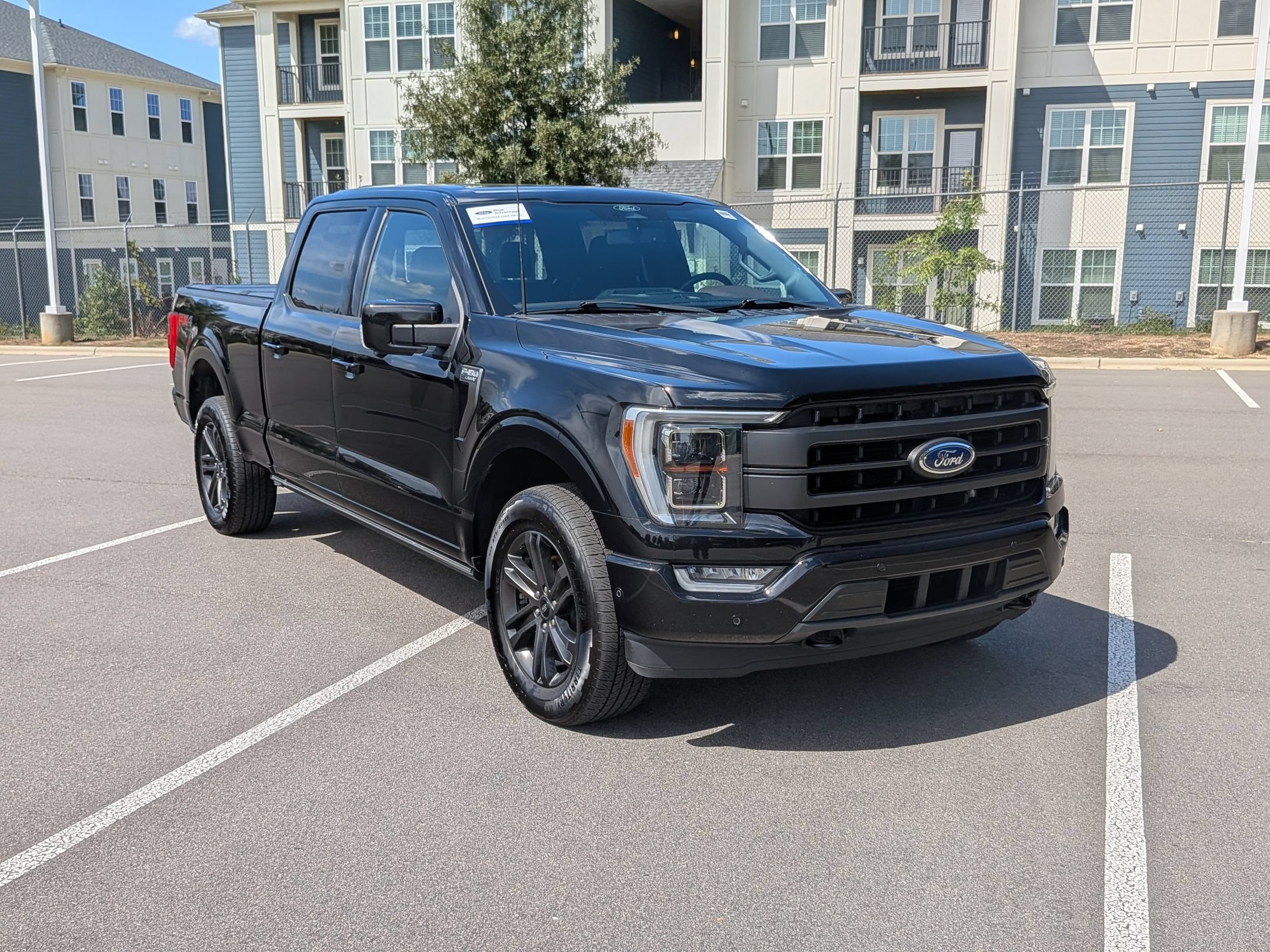 Certified 2022 Ford F150 Lariat w/ Equipment Group 502A High AWD/4WD image 2