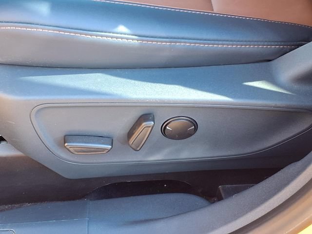 Certified 2022 Ford Maverick Lariat w/ Lariat Luxury Package AWD/4WD image 4