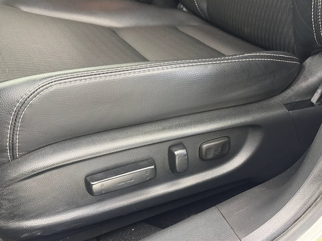 Used 2017 Honda Accord Sport image 24