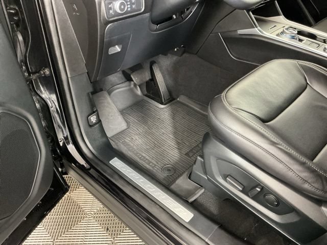 Certified 2022 Ford Explorer Limited AWD/4WD image 18
