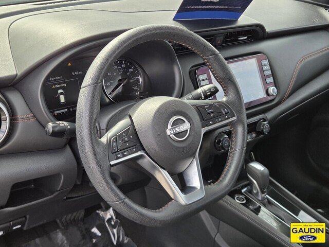Used 2024 Nissan Kicks SR FWD image 19