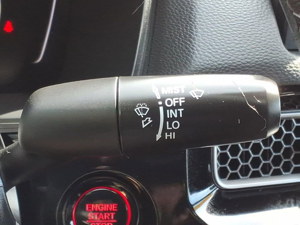 Used 2025 Honda Civic Sport image 27