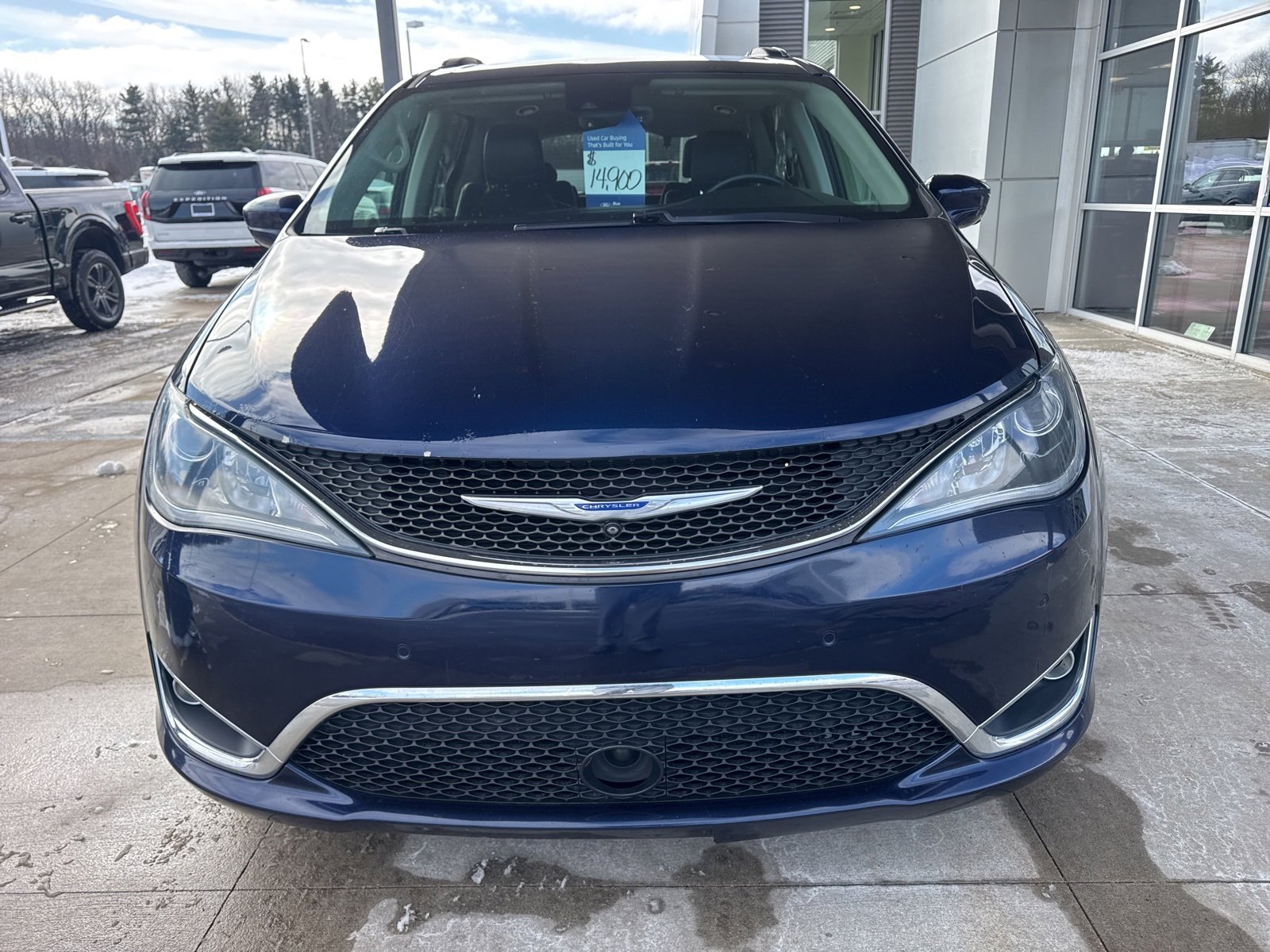 Used 2018 Chrysler Pacifica Touring-L Plus w/ Advanced Safetytec Group image 11