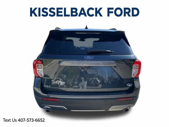 Certified 2022 Ford Explorer XLT w/ Equipment Group 202A image 4