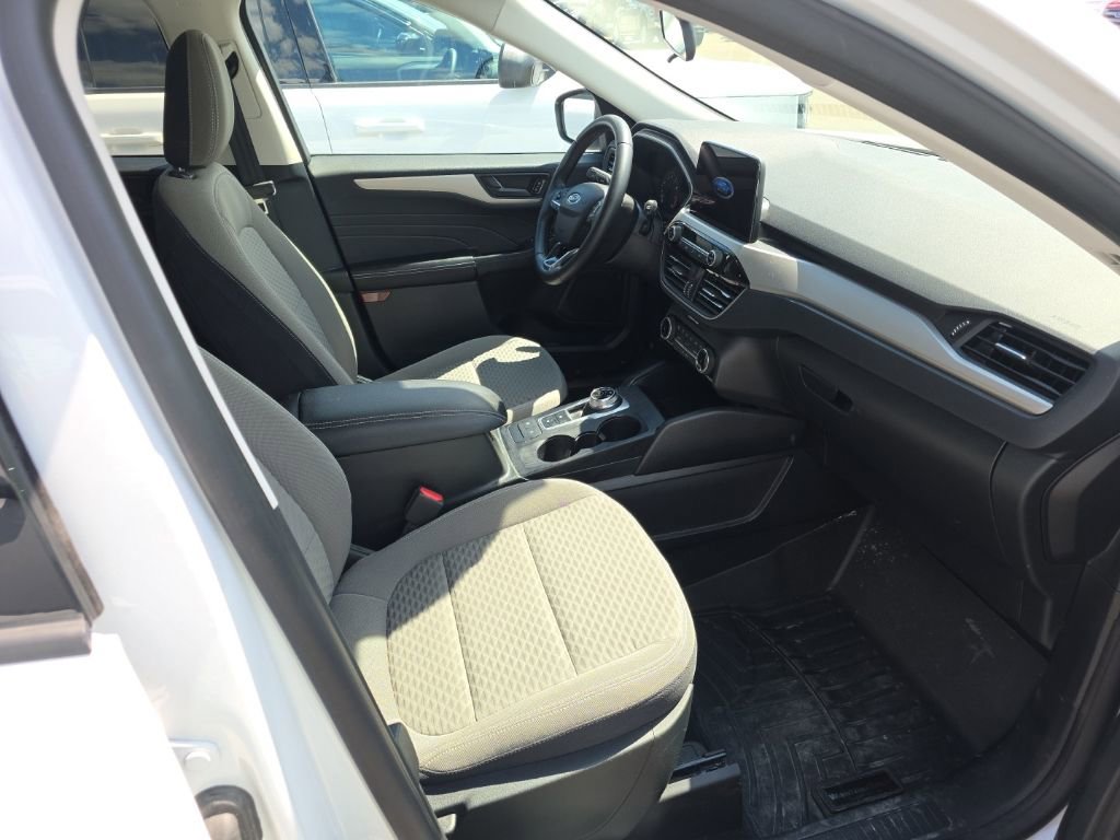 Certified 2022 Ford Escape SE w/ Convenience Package FWD image 4