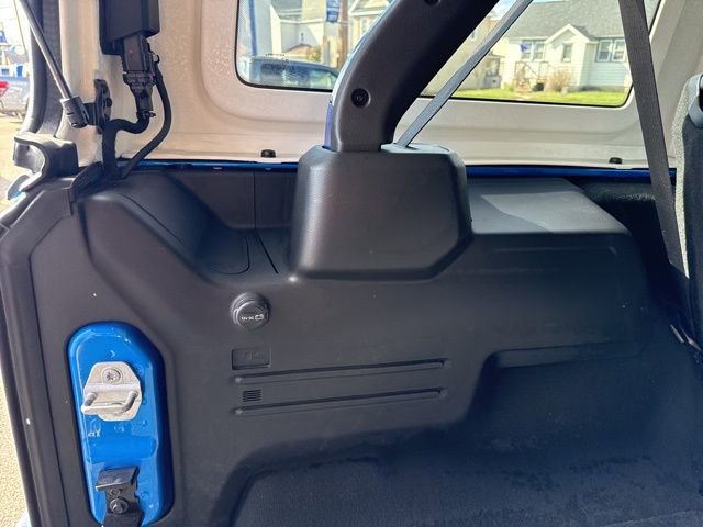 Used 2025 Jeep Wrangler Unlimited Rubicon AWD/4WD image 47