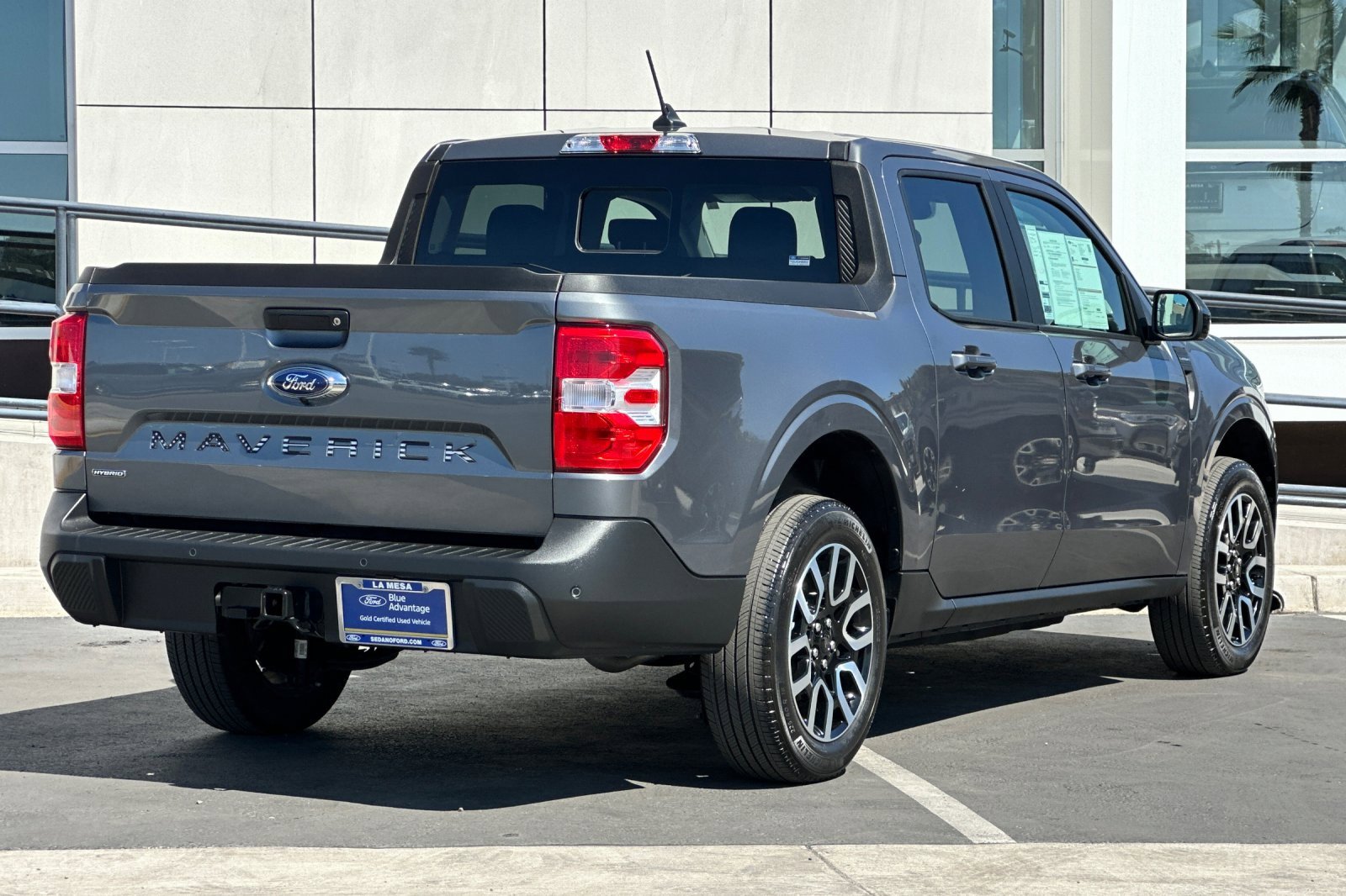 Certified 2024 Ford Maverick Lariat image 3