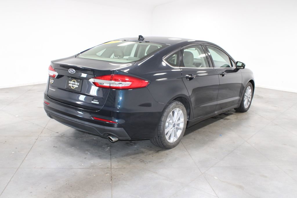 Certified 2020 Ford Fusion SE FWD image 10