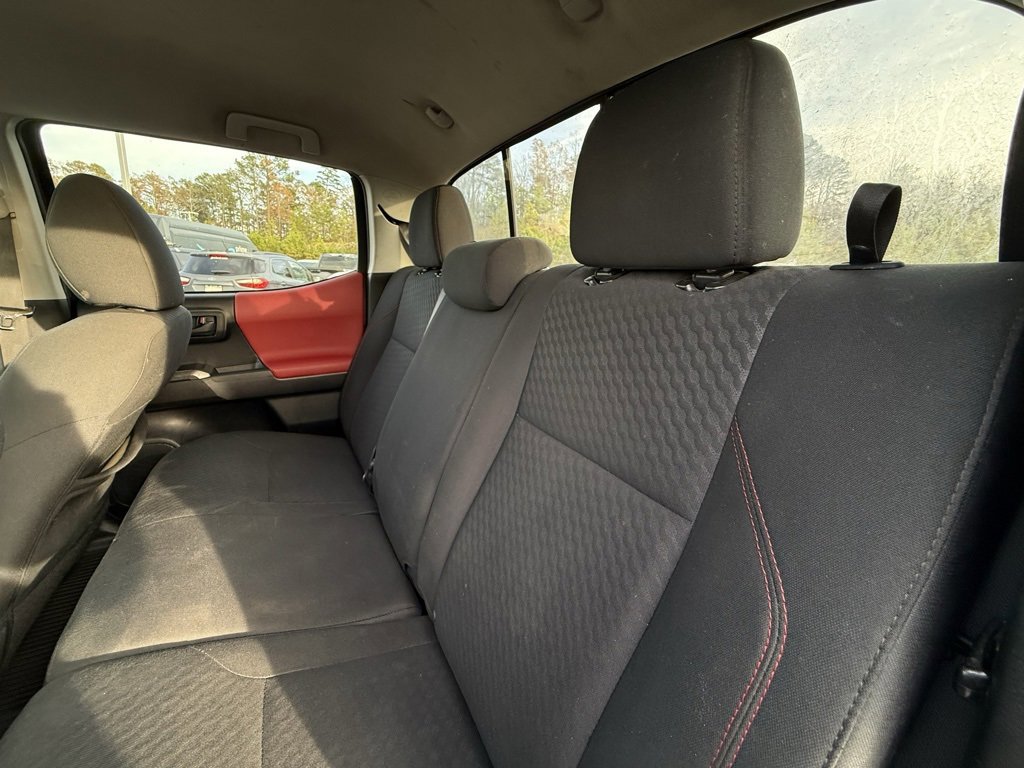Used 2020 Toyota Tacoma SR5 image 26