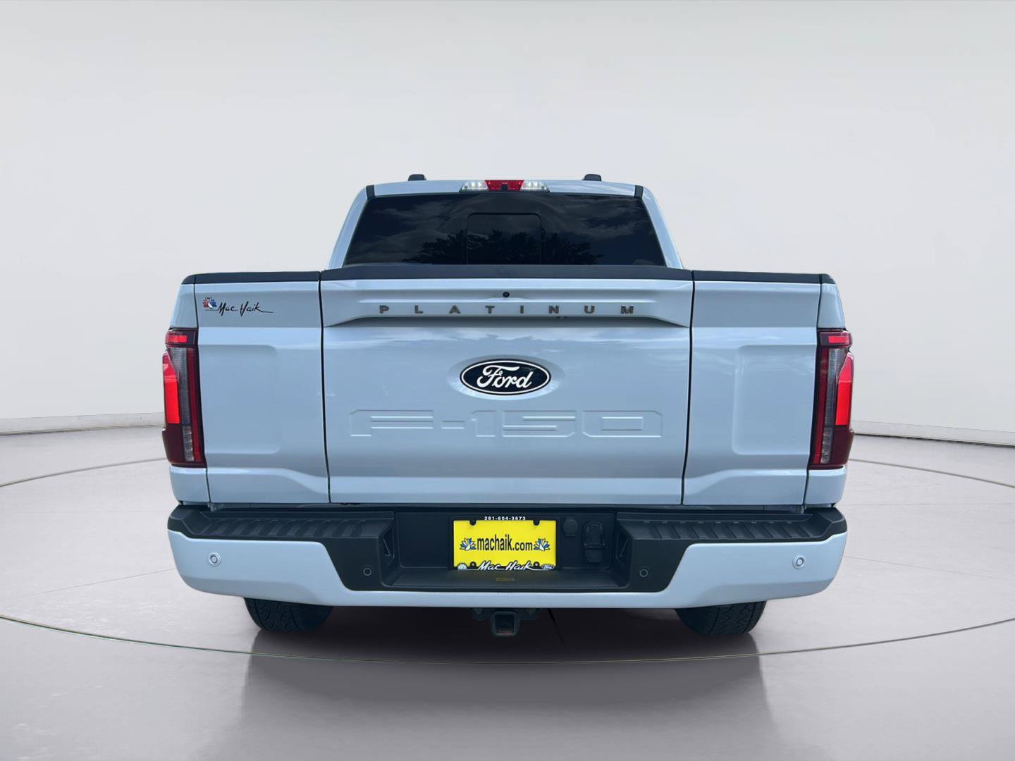 Certified 2025 Ford F150 Platinum w/ FX4 Off-Road Package AWD/4WD image 5