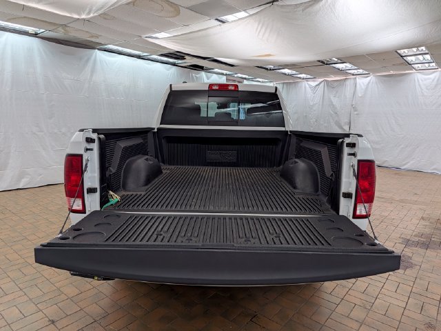 Used 2018 RAM 1500 Classic SLT AWD/4WD image 8