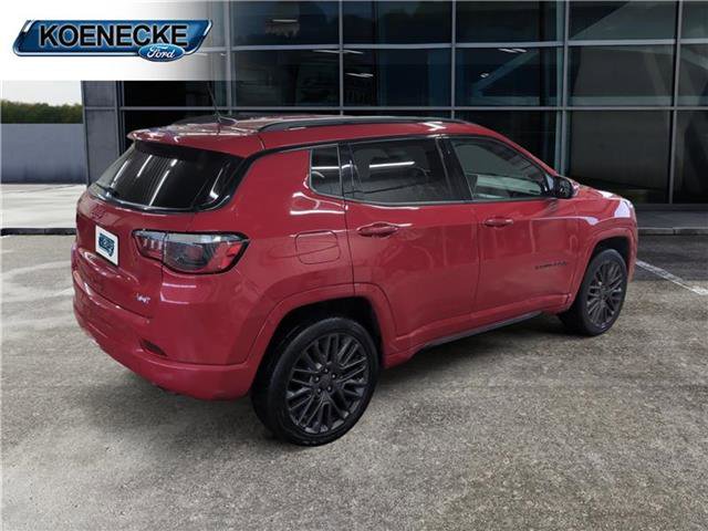Used 2022 Jeep Compass Limited AWD/4WD image 5