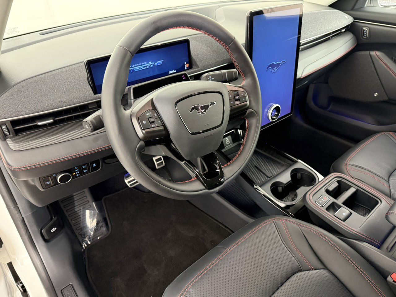 Certified 2025 Ford Mustang Mach-E Premium w/ Sport Appearance Package AWD/4WD image 15