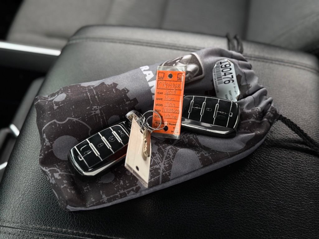 Used 2019 RAM 1500 Big Horn AWD/4WD image 5