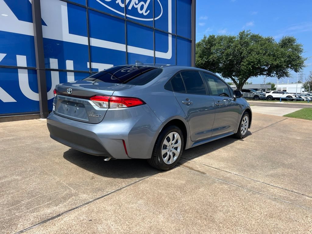 Used 2024 Toyota Corolla LE FWD image 7