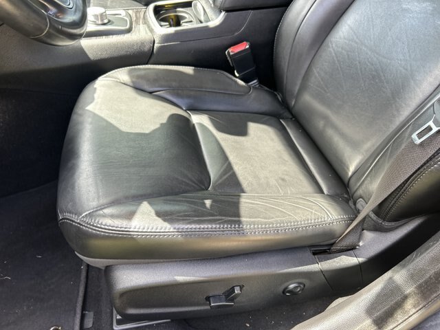Used 2019 Chrysler 300 Touring L w/ Quick Order Package 22F RWD image 15