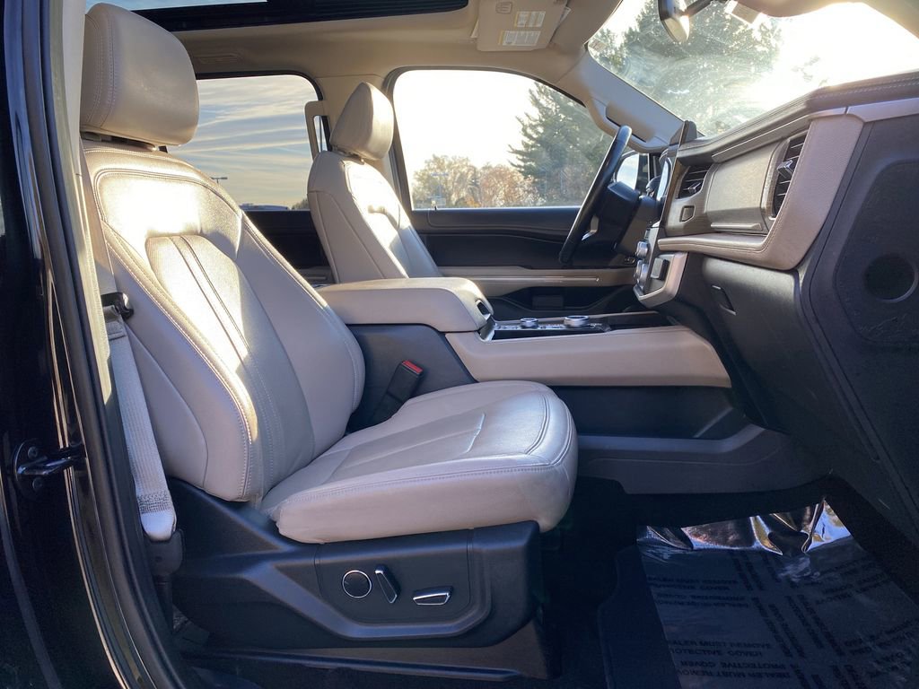 Certified 2023 Ford Expedition Limited image 42