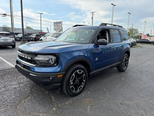 Certified 2023 Ford Bronco Sport Outer Banks w/ Tech Package AWD/4WD image 4