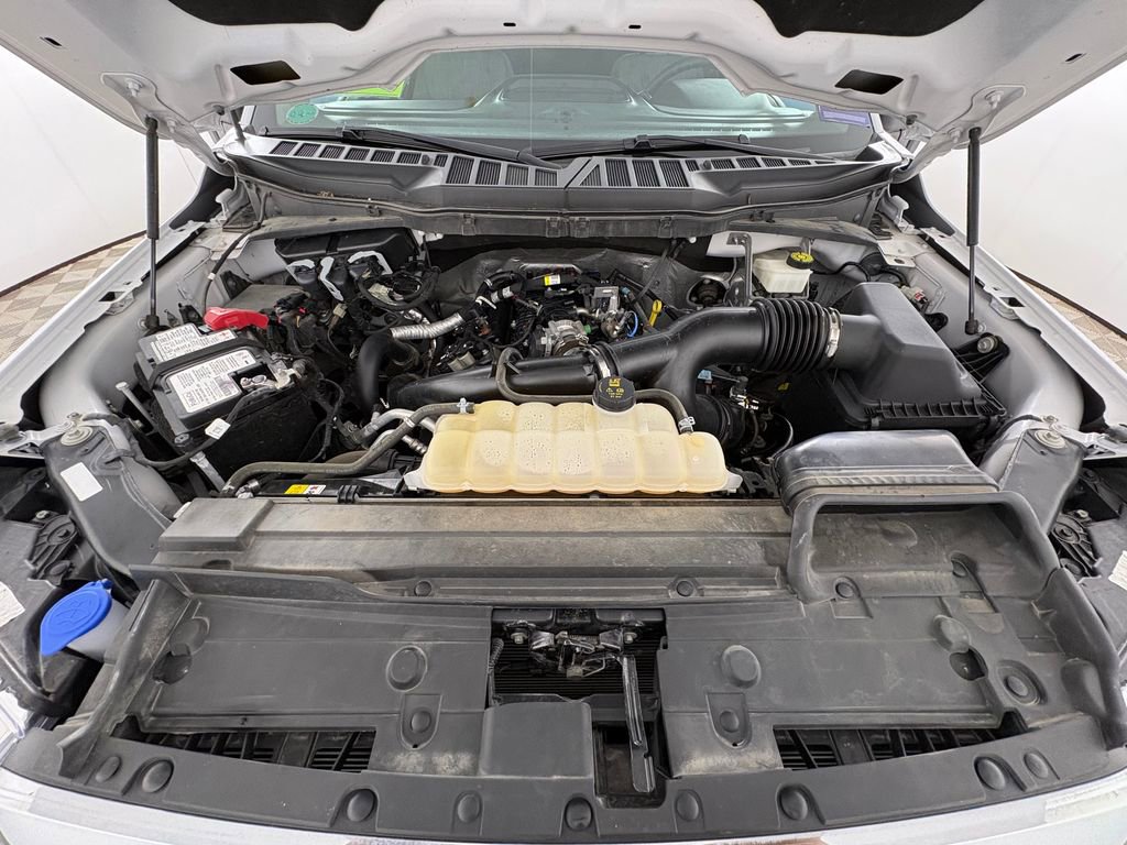 Certified 2022 Ford F150 XLT w/ XTR Package image 32