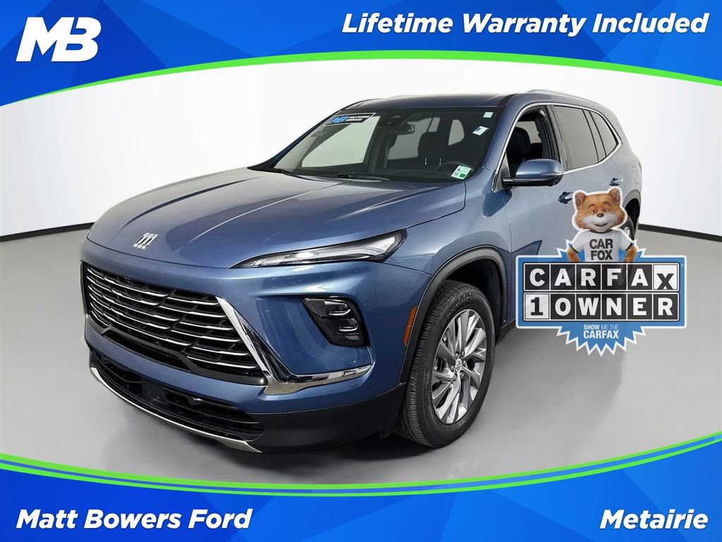 Used 2025 Buick Enclave Preferred FWD image 1