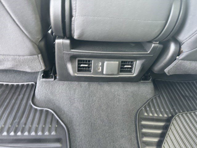 Used 2025 Chevrolet Silverado 1500 LT image 28