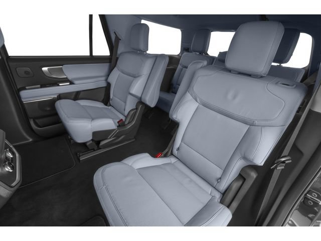 Certified 2025 Ford Expedition Platinum w/ Driver's Package AWD/4WD image 8