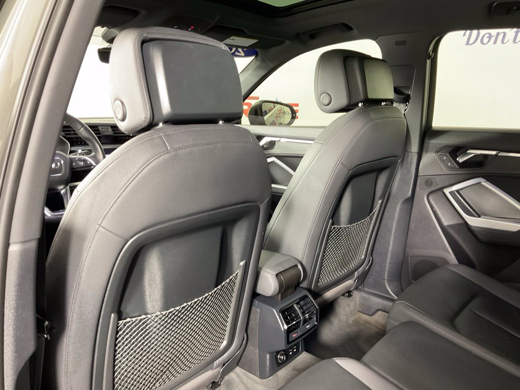 Used 2020 Audi Q3 2.0T Premium Plus w/ Premium Plus Package AWD/4WD image 15